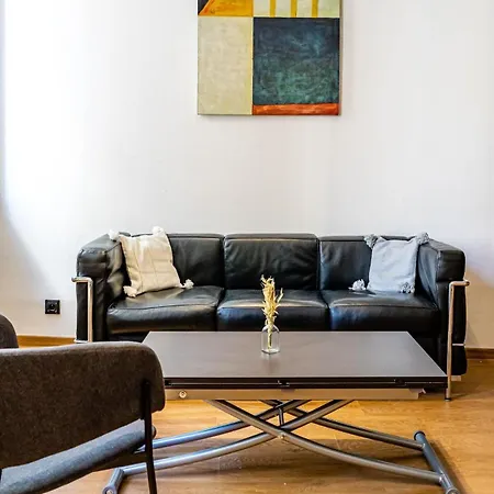 Neat And Refined In Panier Pedestrian Area Close To Old-port Appartamento Marsiglia